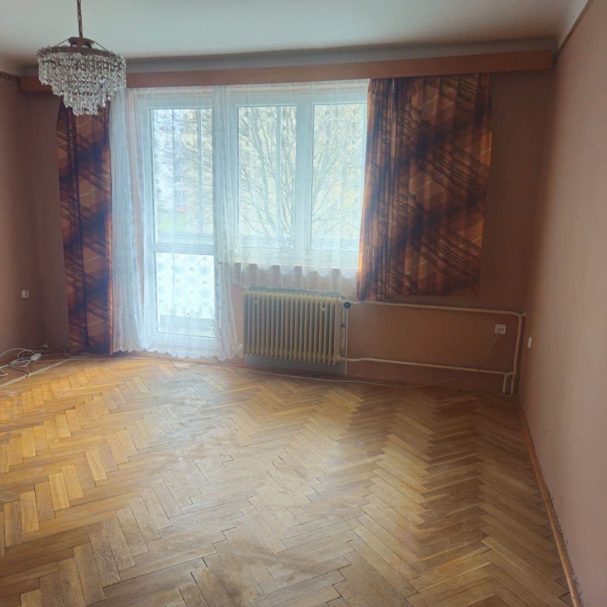 Predaj bytu 3-izbový 70 m², Slovenská, Chrudim, Pardubický kraj Predaj bytu 3-izbový 70 m², Slovenská, Chrudim, Pardubický kraj