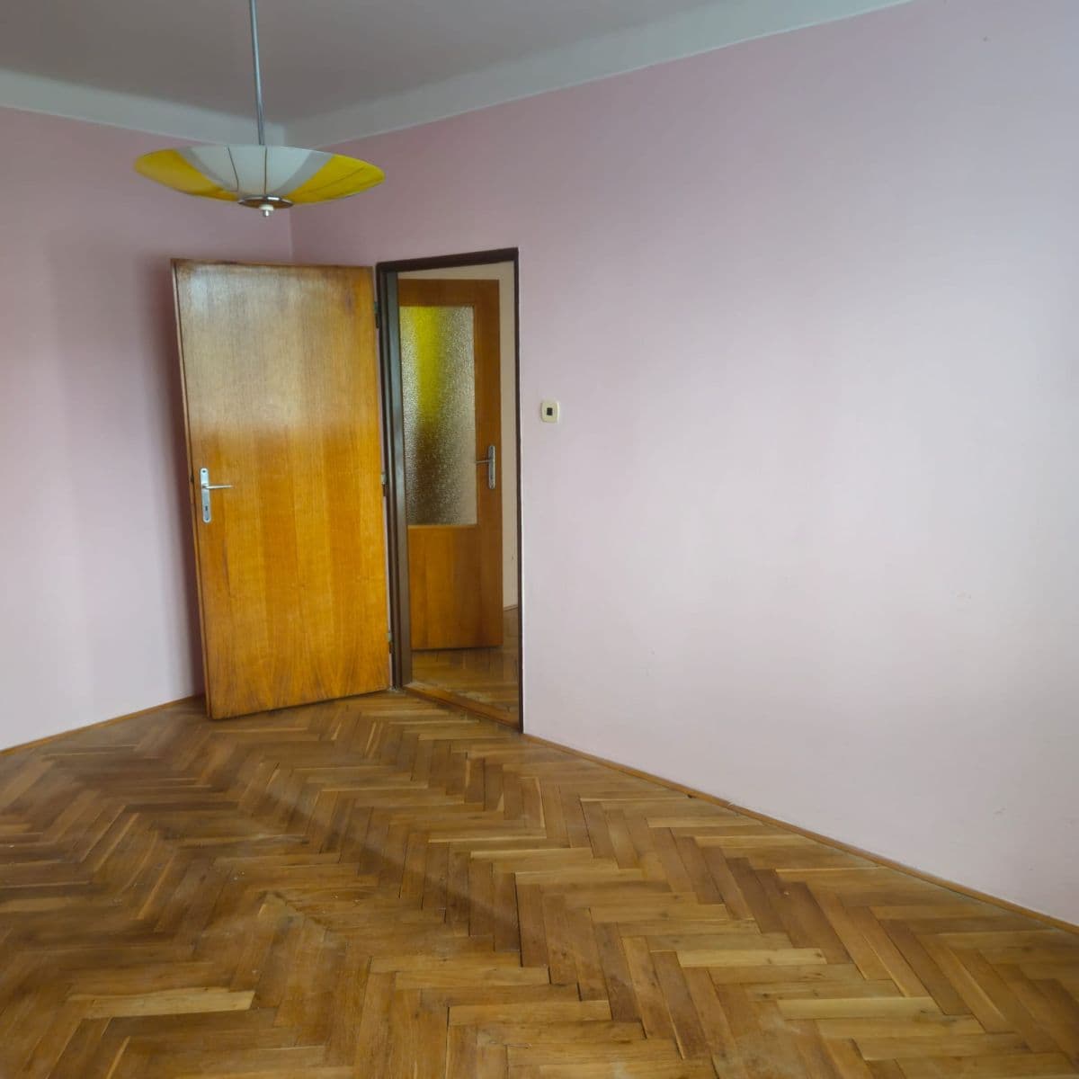 Predaj bytu 3-izbový 70 m², Slovenská, Chrudim, Pardubický kraj Predaj bytu 3-izbový 70 m², Slovenská, Chrudim, Pardubický kraj