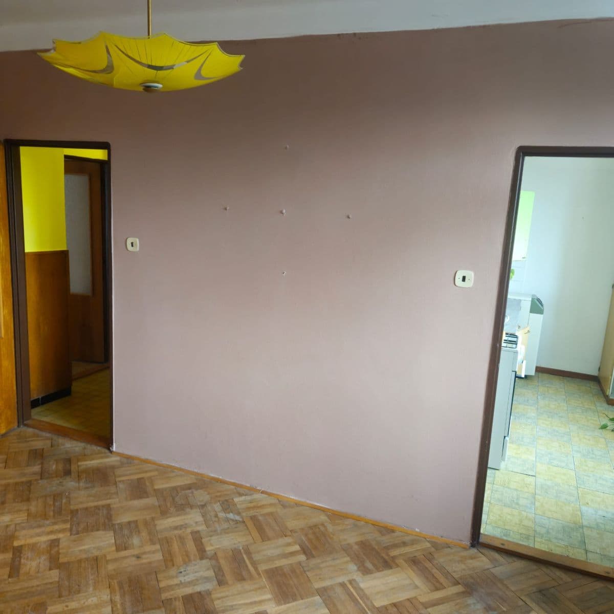 Predaj bytu 3-izbový 70 m², Slovenská, Chrudim, Pardubický kraj Predaj bytu 3-izbový 70 m², Slovenská, Chrudim, Pardubický kraj