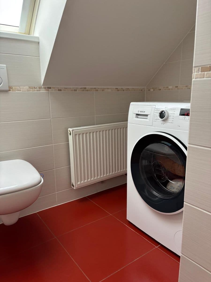 Predaj bytu 3-izbový 84 m², Dómská, Litoměřice, Ústecký kraj Predaj bytu 3-izbový 84 m², Dómská, Litoměřice, Ústecký kraj