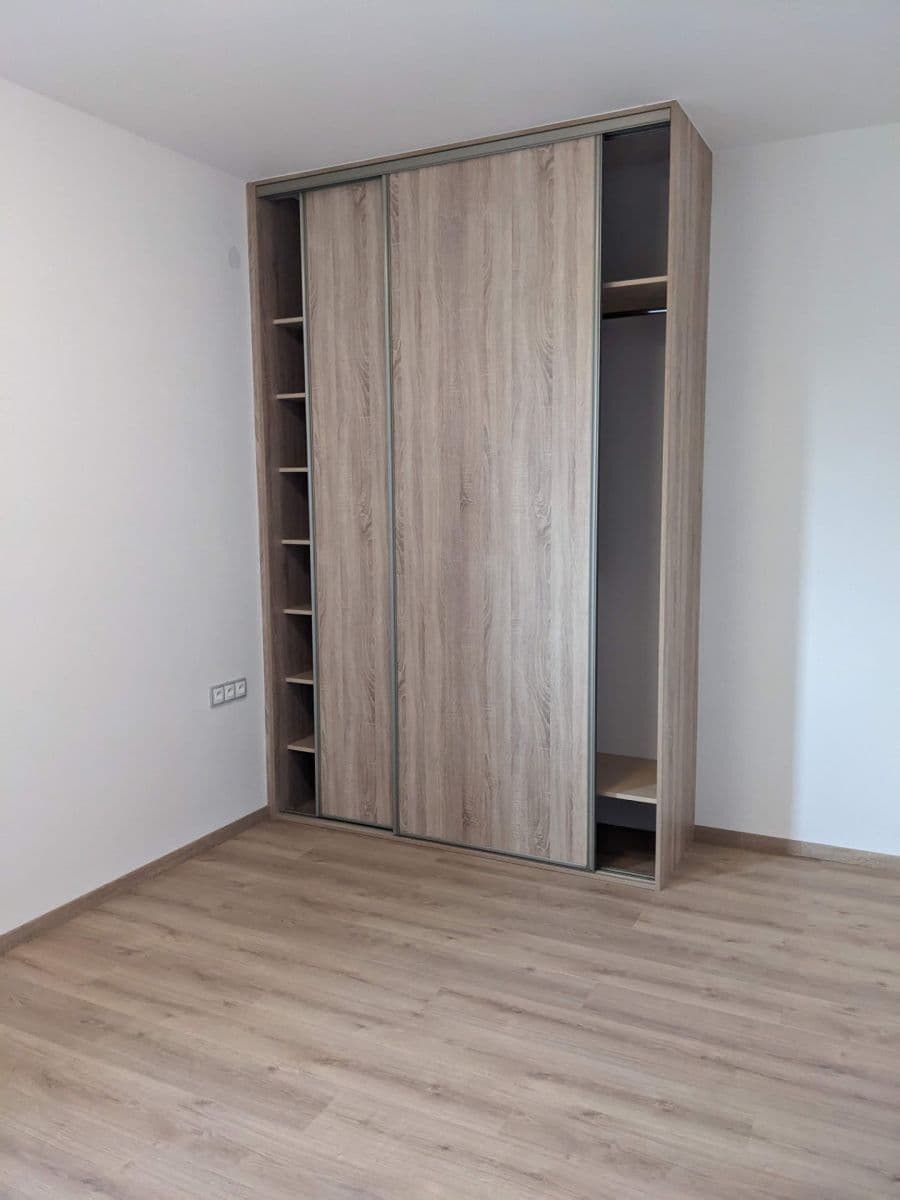 Predaj domu 350 m², pozemek 1.075 m², K Řeporyjím, Praha, Praha Predaj domu 350 m², pozemek 1.075 m², K Řeporyjím, Praha, Praha