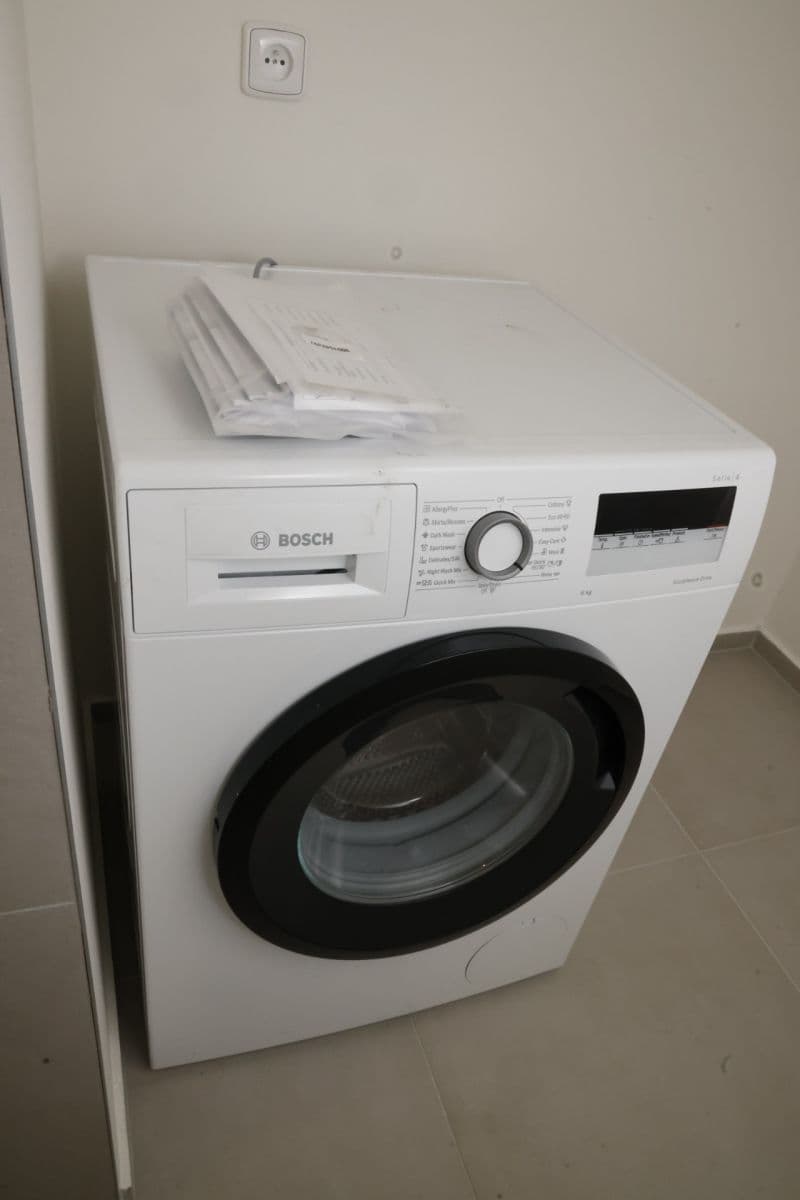 Prenájom bytu 2-izbový 54 m², Šatrova, Praha, Praha Prenájom bytu 2-izbový 54 m², Šatrova, Praha, Praha