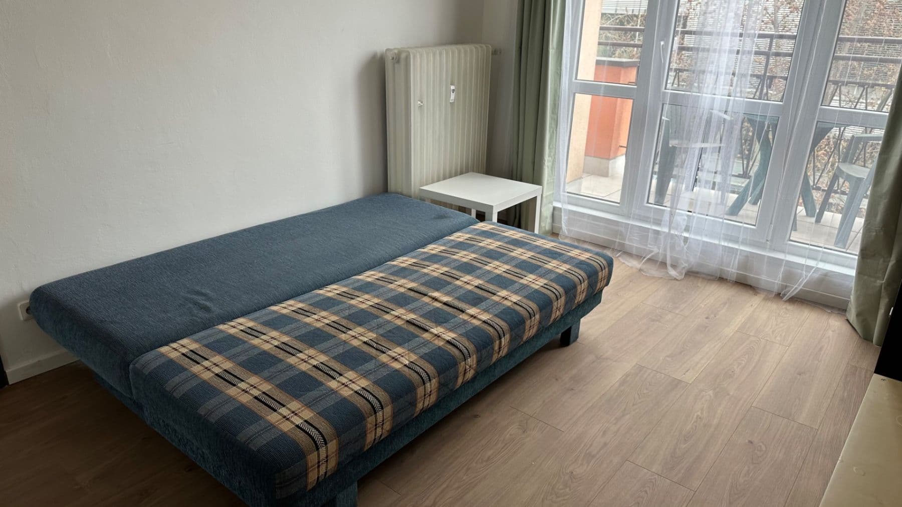 Prenájom bytu 1-izbový 39 m², U Vesny, Praha, Praha Prenájom bytu 1-izbový 39 m², U Vesny, Praha, Praha