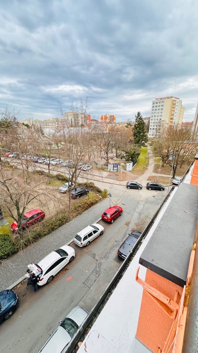 Prenájom bytu 1-izbový 39 m², U Vesny, Praha, Praha Prenájom bytu 1-izbový 39 m², U Vesny, Praha, Praha