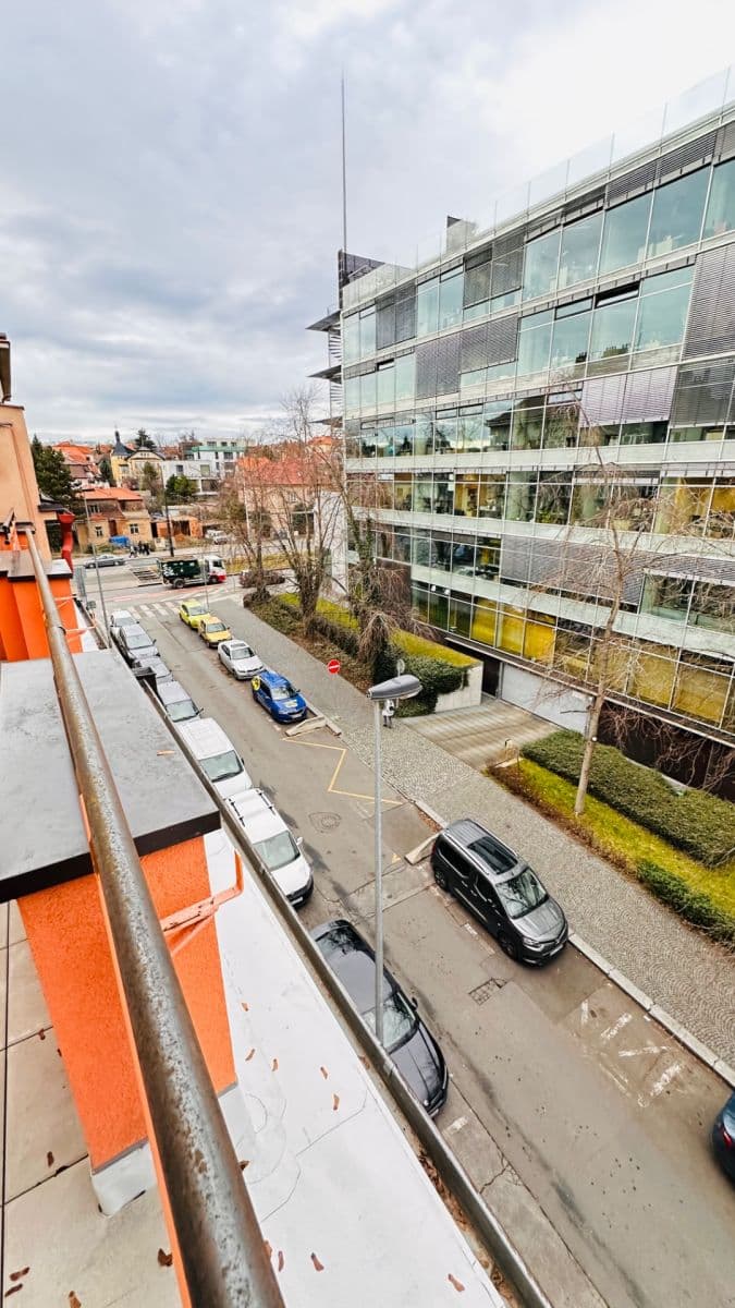 Prenájom bytu 1-izbový 39 m², U Vesny, Praha, Praha Prenájom bytu 1-izbový 39 m², U Vesny, Praha, Praha