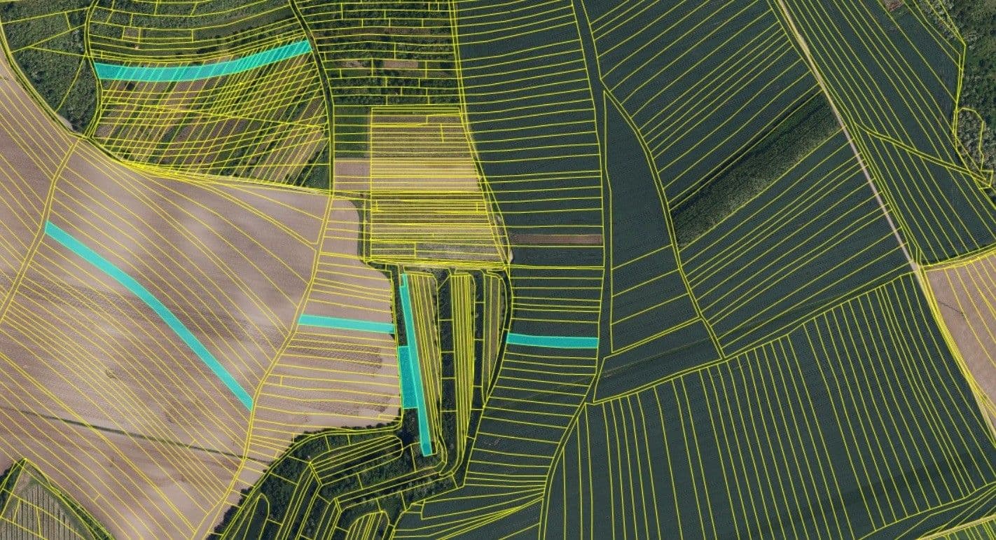 Predaj pozemku 16.000 m², Uherčice, Jihomoravský kraj Predaj pozemku 16.000 m², Uherčice, Jihomoravský kraj