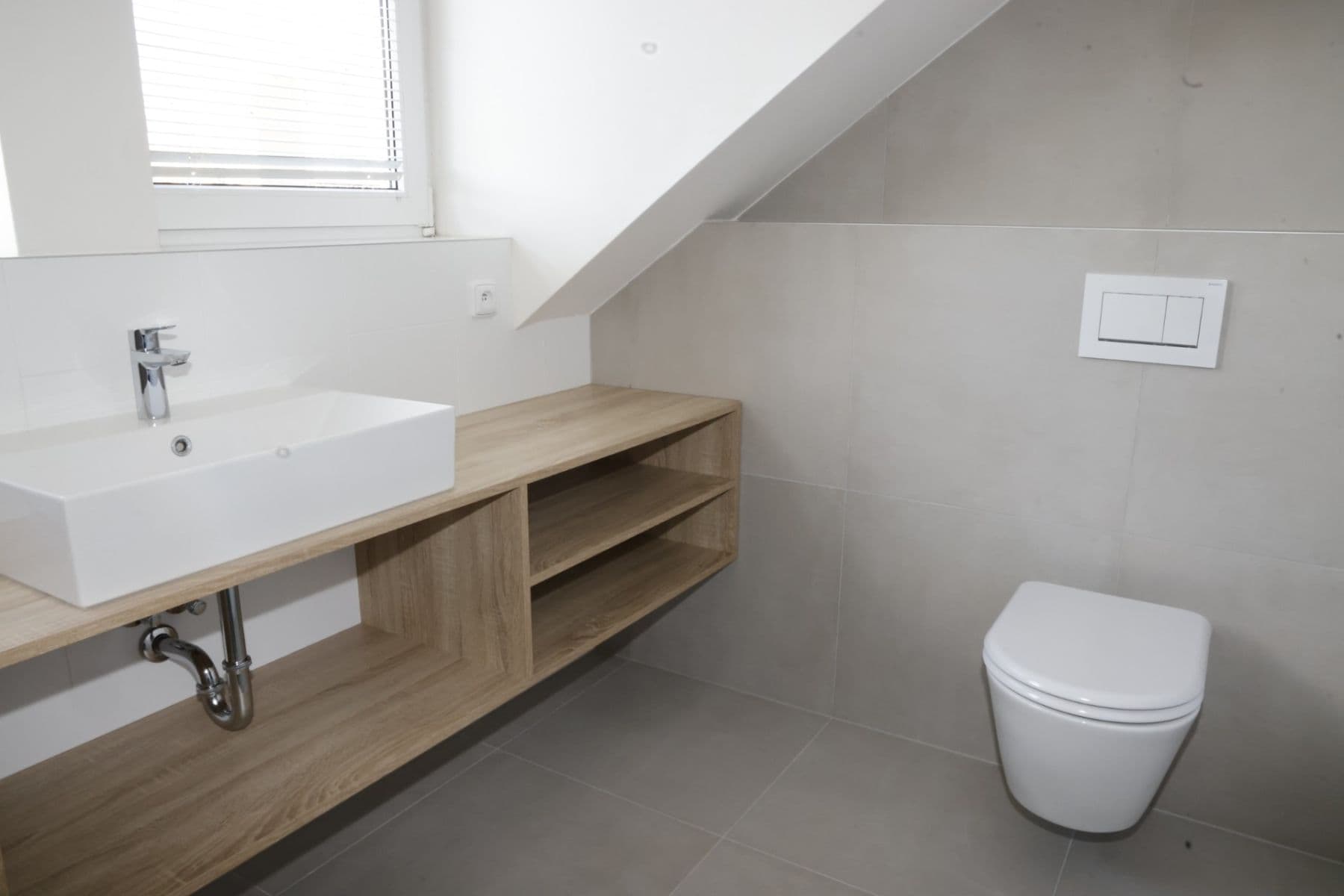 Prenájom bytu 2-izbový 59 m², Šatrova, Praha, Praha Prenájom bytu 2-izbový 59 m², Šatrova, Praha, Praha