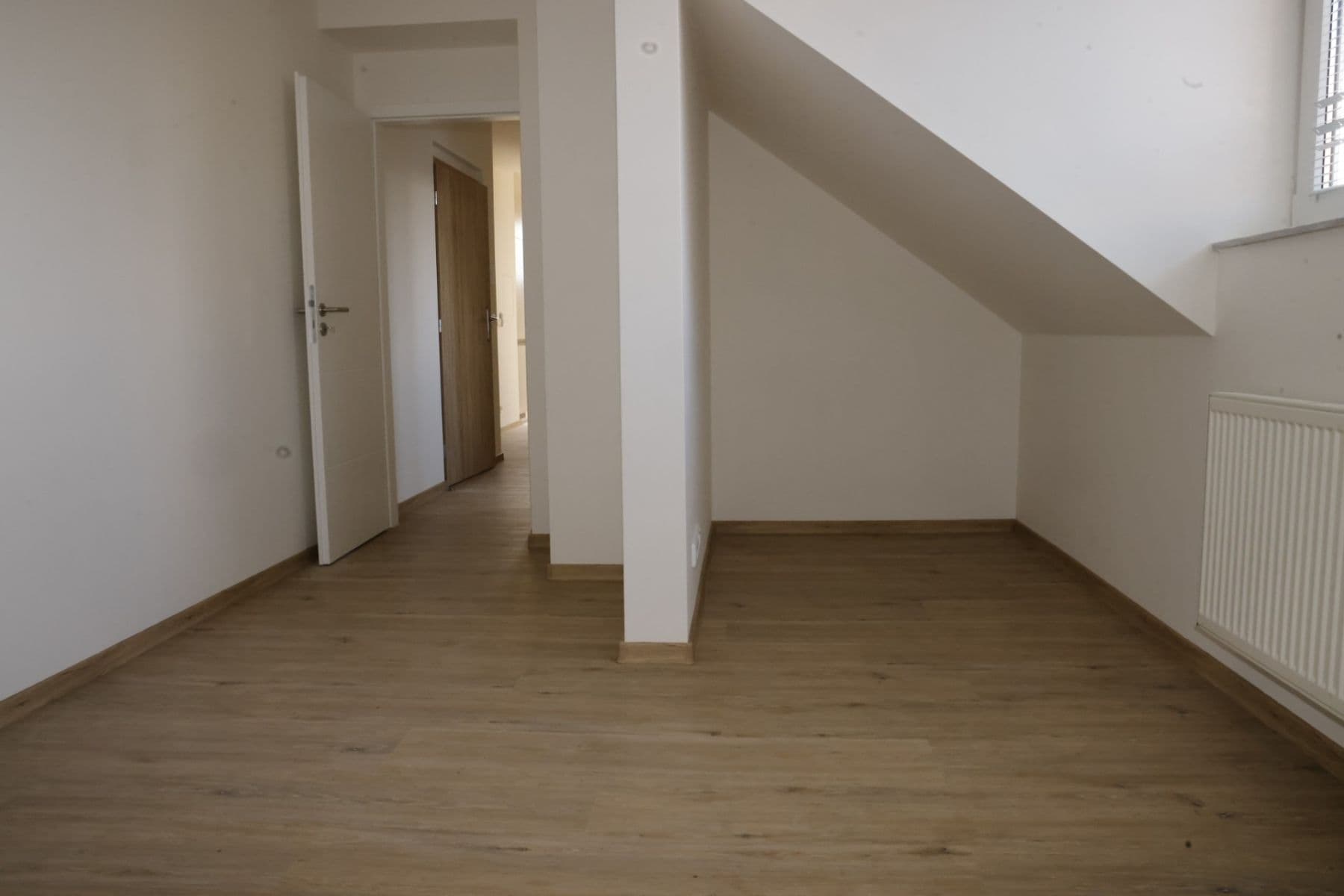 Prenájom bytu 2-izbový 59 m², Šatrova, Praha, Praha Prenájom bytu 2-izbový 59 m², Šatrova, Praha, Praha