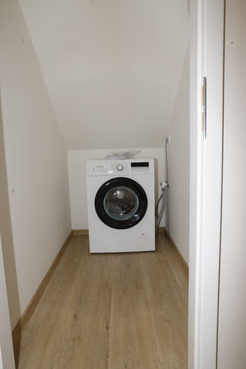 Prenájom bytu 2-izbový 59 m², Šatrova, Praha, Praha Prenájom bytu 2-izbový 59 m², Šatrova, Praha, Praha