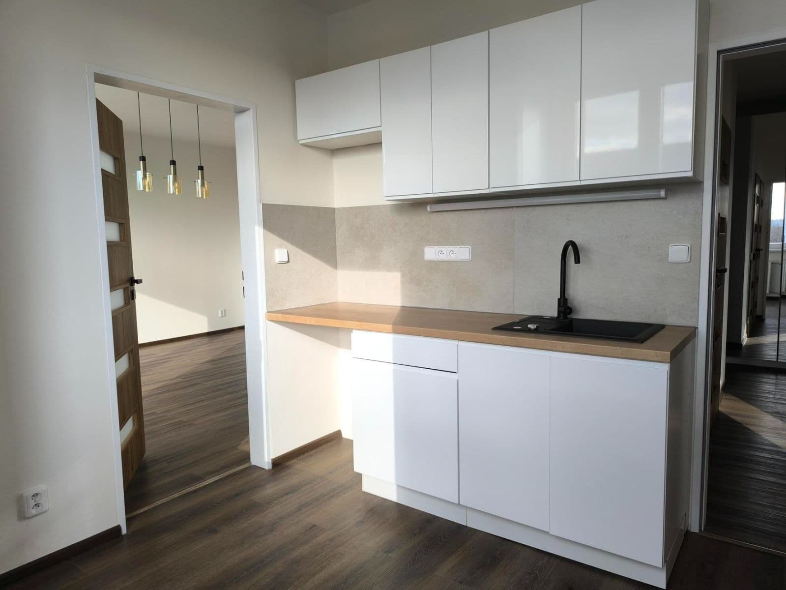 Predaj bytu 3-izbový 67 m², Lohniského, Praha, Praha Predaj bytu 3-izbový 67 m², Lohniského, Praha, Praha