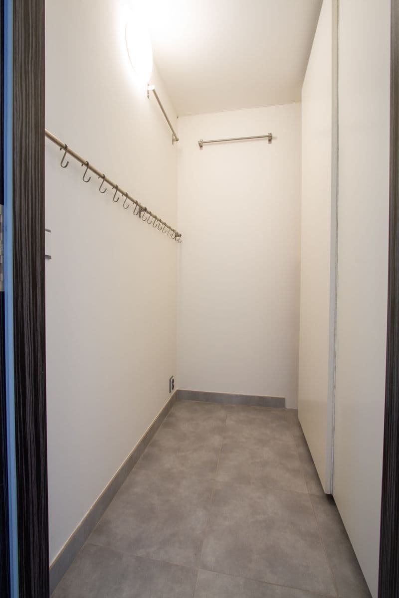 Prenájom bytu 3-izbový 66 m², Třebenická, Praha, Praha Prenájom bytu 3-izbový 66 m², Třebenická, Praha, Praha