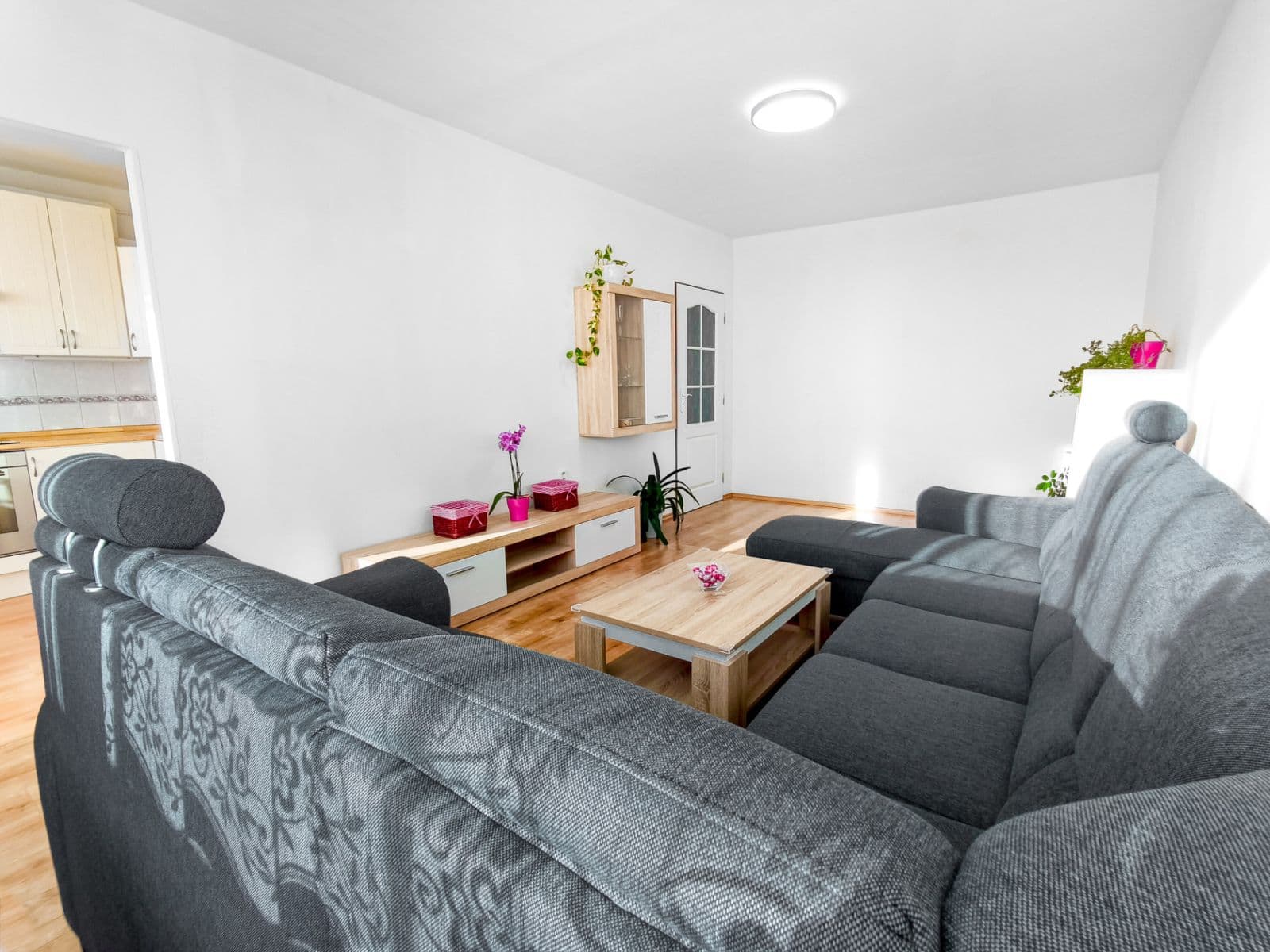 Prenájom bytu 3-izbový 72 m², Kurkova, Praha, Praha Prenájom bytu 3-izbový 72 m², Kurkova, Praha, Praha