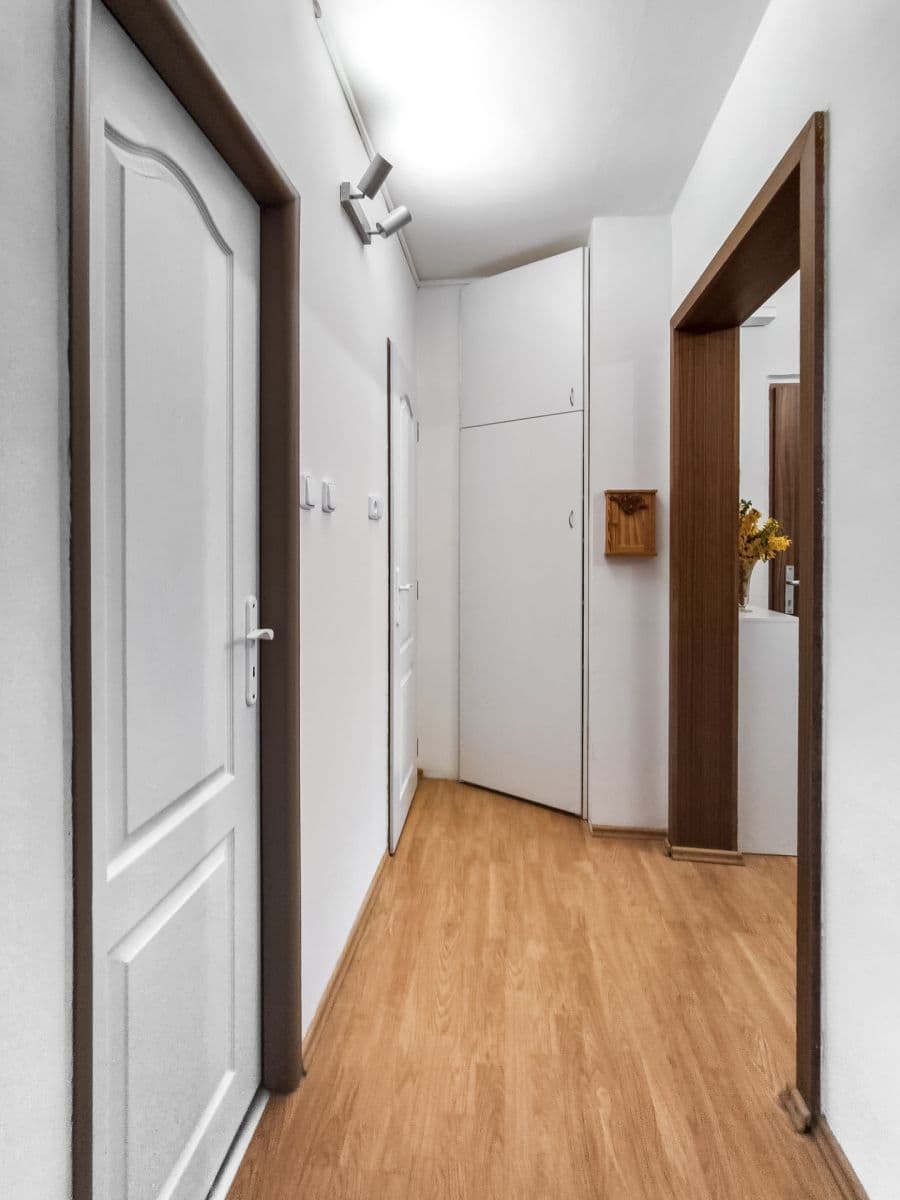 Prenájom bytu 3-izbový 72 m², Kurkova, Praha, Praha Prenájom bytu 3-izbový 72 m², Kurkova, Praha, Praha