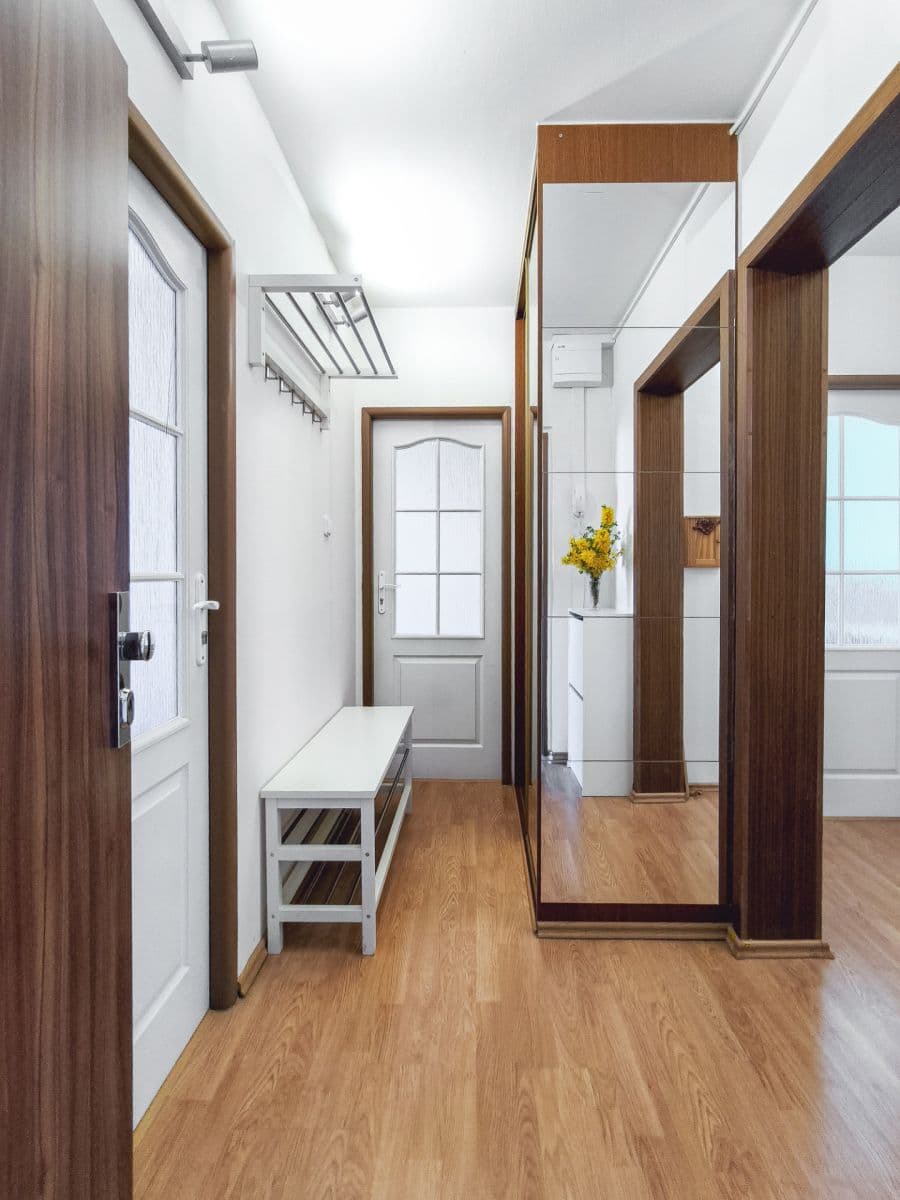 Prenájom bytu 3-izbový 72 m², Kurkova, Praha, Praha Prenájom bytu 3-izbový 72 m², Kurkova, Praha, Praha