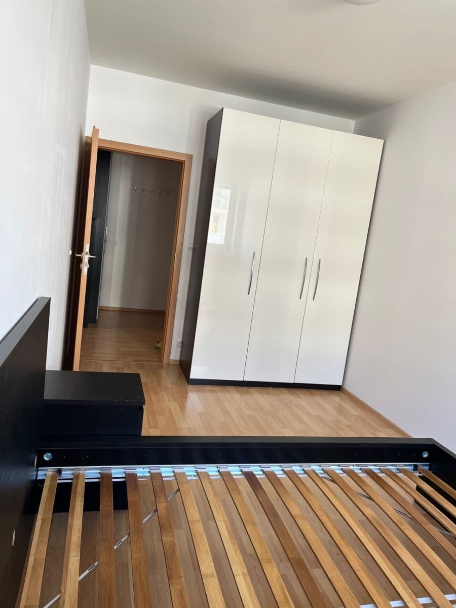 Prenájom bytu 2-izbový 55 m², U Slovanky, Praha, Praha Prenájom bytu 2-izbový 55 m², U Slovanky, Praha, Praha