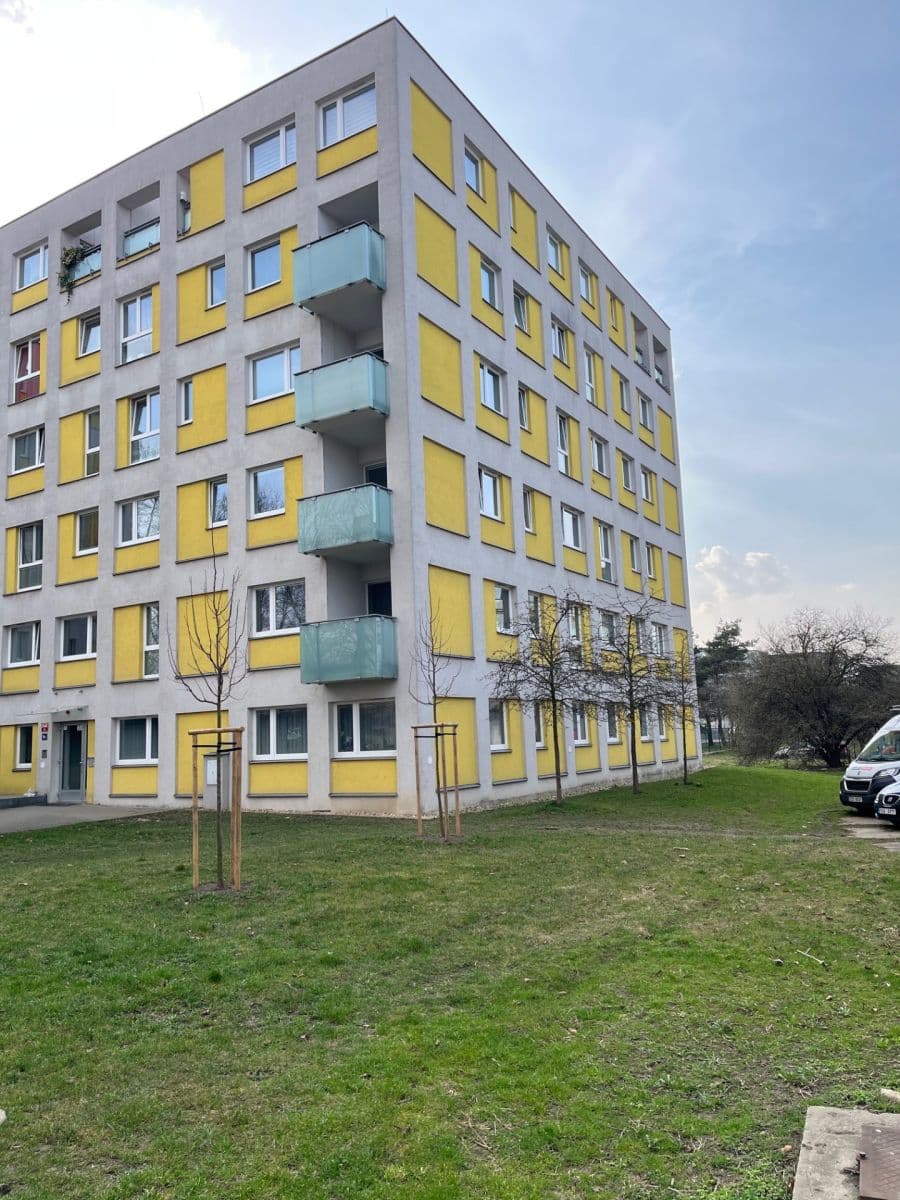 Prenájom bytu 2-izbový 55 m², U Slovanky, Praha, Praha Prenájom bytu 2-izbový 55 m², U Slovanky, Praha, Praha