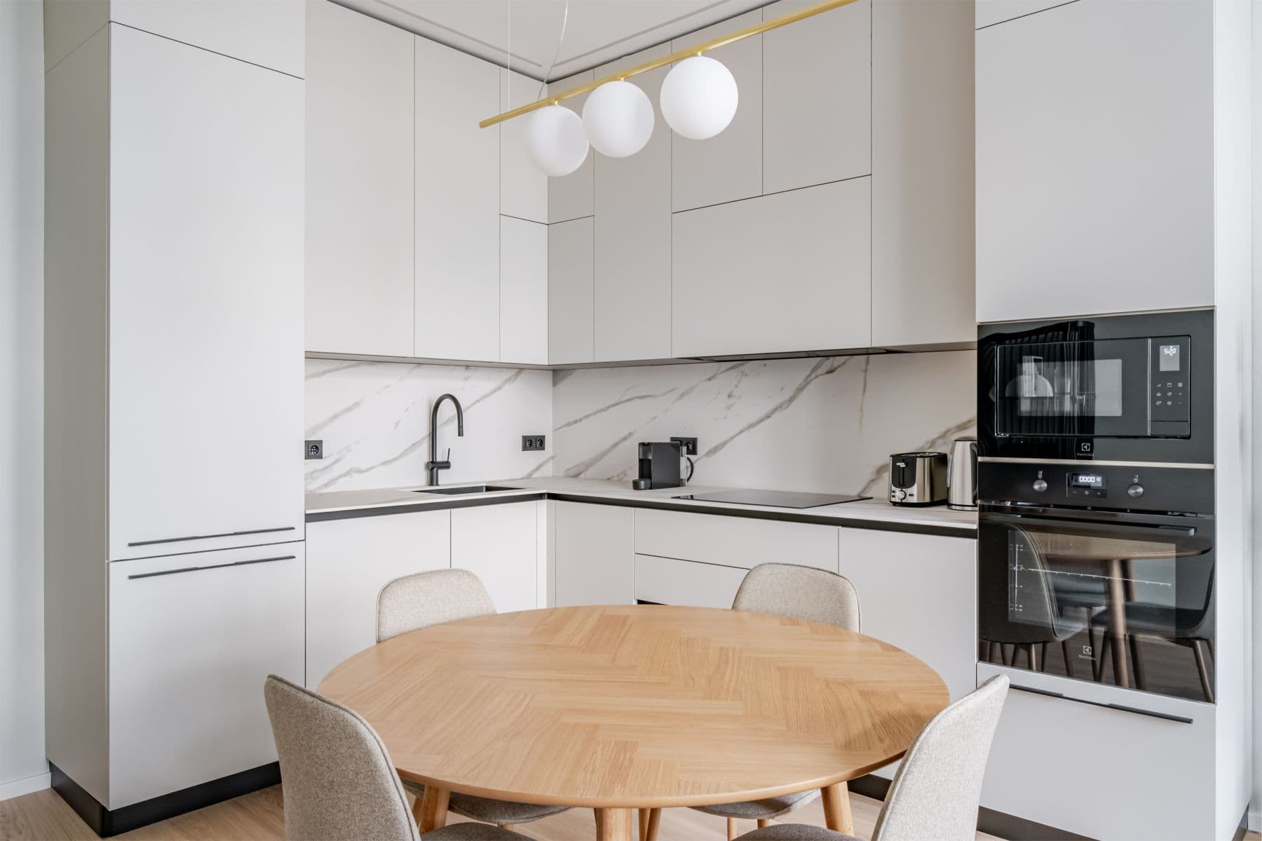 Prenájom bytu 76 m², U Kanálky, Praha, Praha Prenájom bytu 76 m², U Kanálky, Praha, Praha