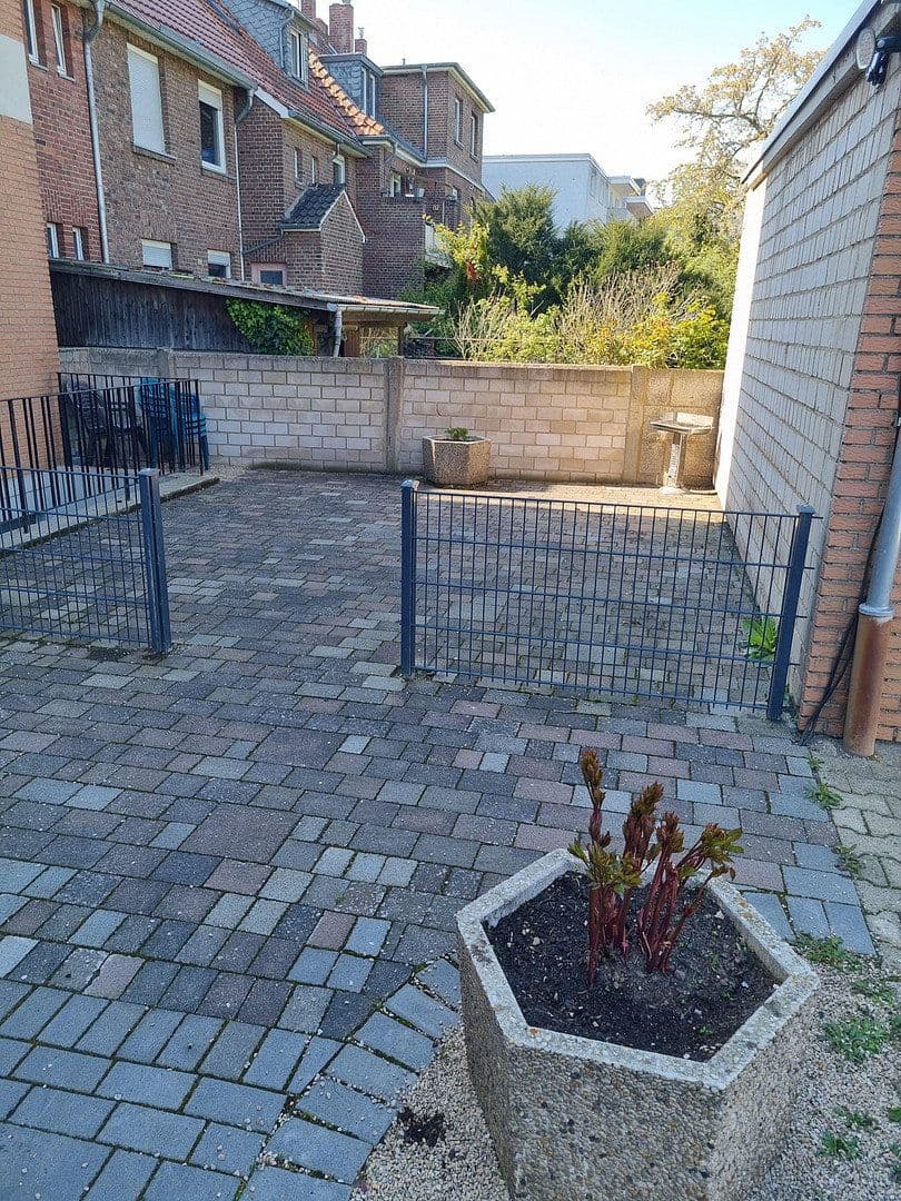 Predaj bytu 3-izbový 80 m², Eifelring 75, Euskirchen, Severné Porýnie - Westfálsko Predaj bytu 3-izbový 80 m², Eifelring 75, Euskirchen, Severné Porýnie - Westfálsko