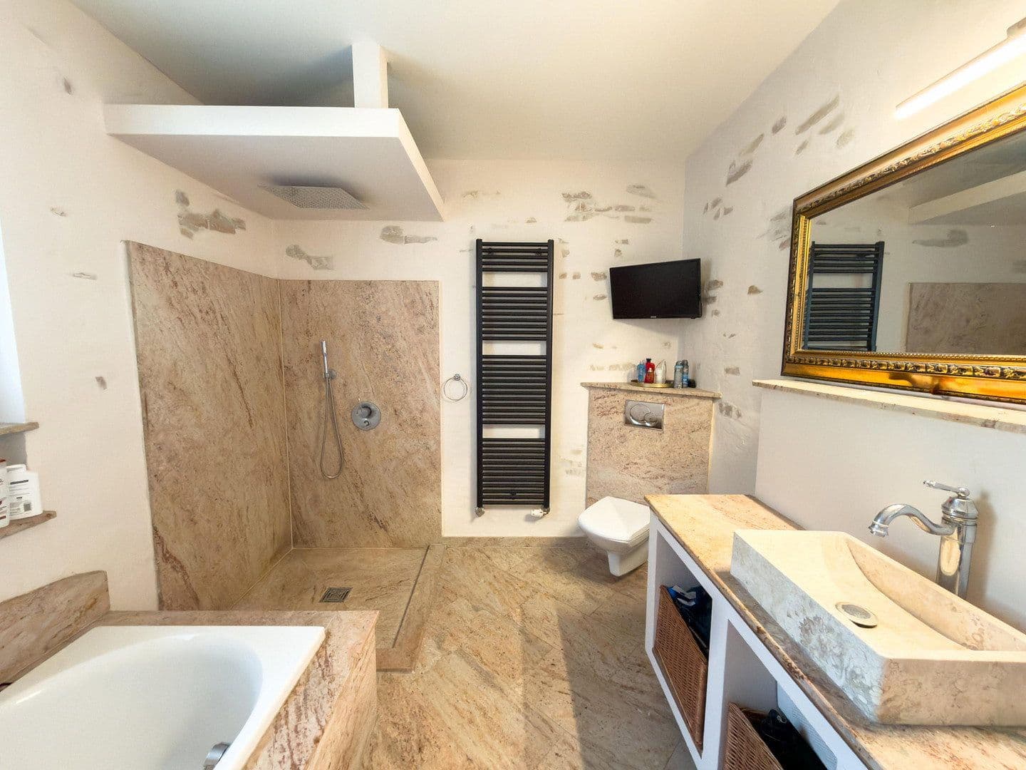 Predaj domu 159 m², pozemek 762 m², Hohen Neuendorf, Brandenbursko Predaj domu 159 m², pozemek 762 m², Hohen Neuendorf, Brandenbursko