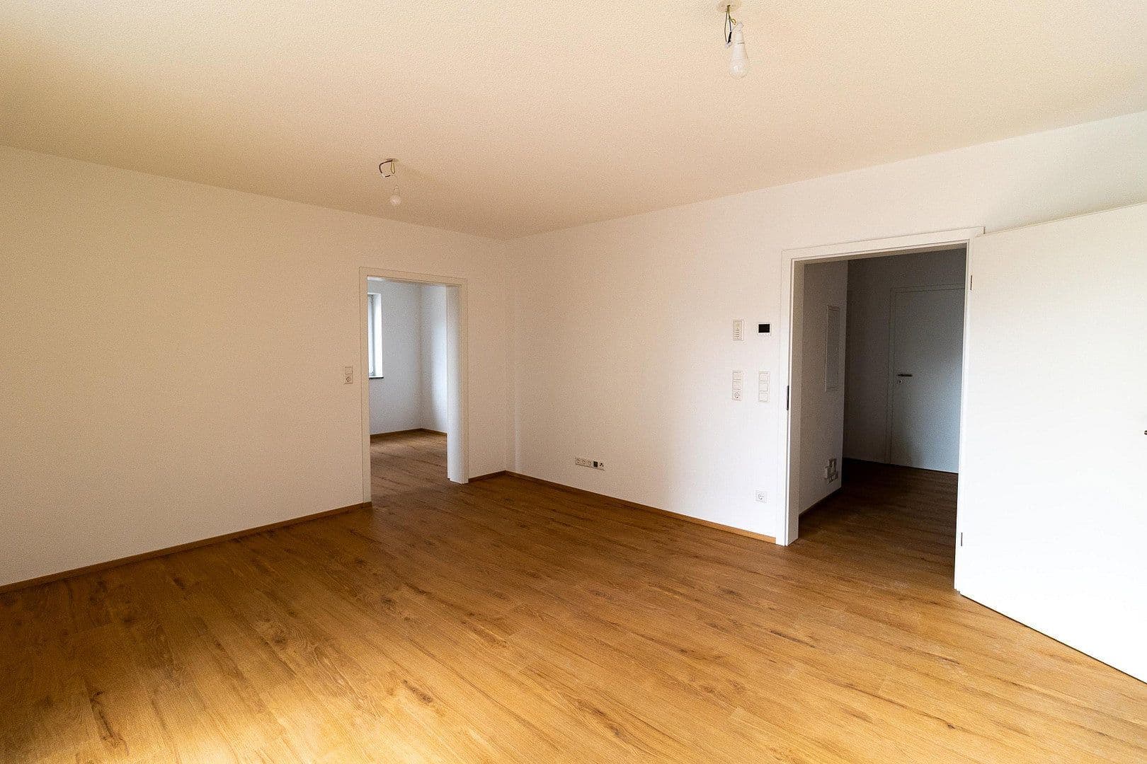 Prenájom bytu 4-izbový 89 m², Hinznanger Str. 22, Leutkirch im Allgäu, Bádensko-Wurttembersko Prenájom bytu 4-izbový 89 m², Hinznanger Str. 22, Leutkirch im Allgäu, Bádensko-Wurttembersko