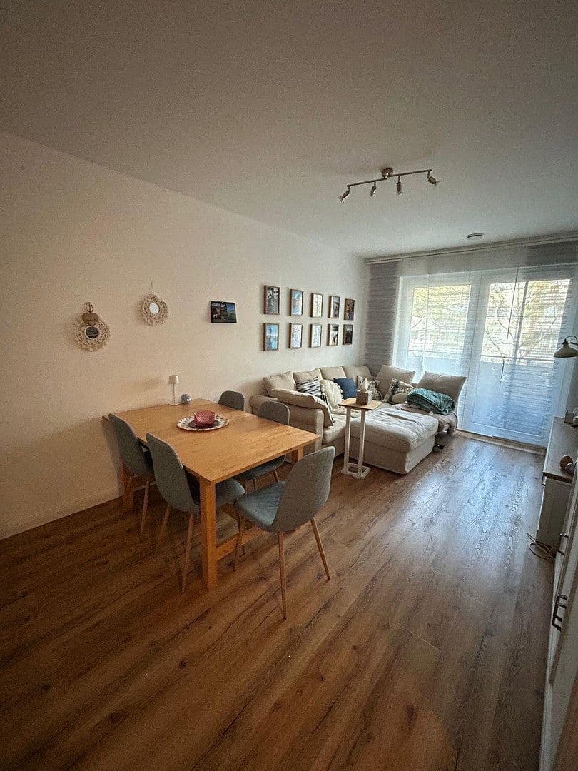 Prenájom bytu 2-izbový 58 m², Prinz-Ferdinand-Str. 144, Krefeld, Severné Porýnie - Westfálsko Prenájom bytu 2-izbový 58 m², Prinz-Ferdinand-Str. 144, Krefeld, Severné Porýnie - Westfálsko