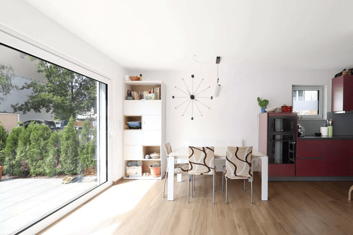 Predaj domu 148 m², pozemek 150 m², Erlangen, Bavorsko Predaj domu 148 m², pozemek 150 m², Erlangen, Bavorsko