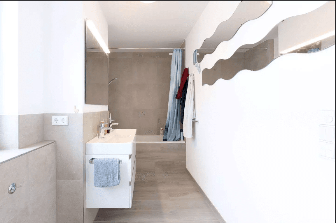 Predaj domu 148 m², pozemek 150 m², Erlangen, Bavorsko Predaj domu 148 m², pozemek 150 m², Erlangen, Bavorsko