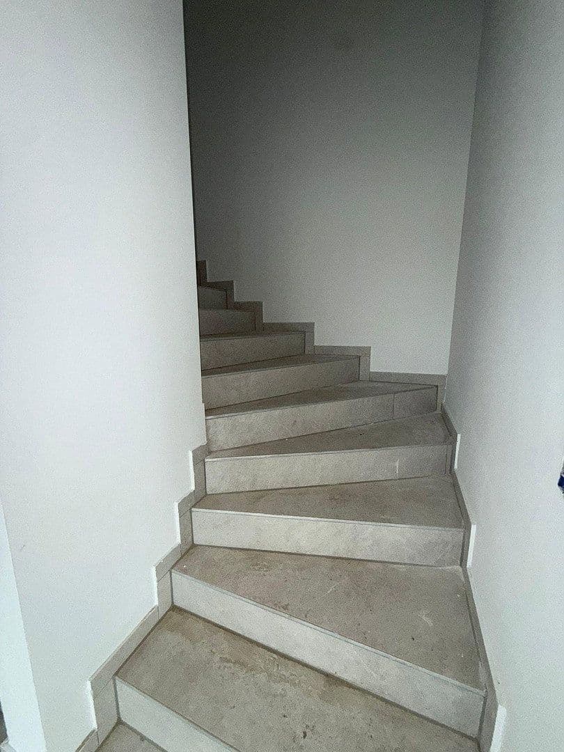 Prenájom domu 120 m², pozemek 328 m², Burgdorf, Dolné Sasko Prenájom domu 120 m², pozemek 328 m², Burgdorf, Dolné Sasko