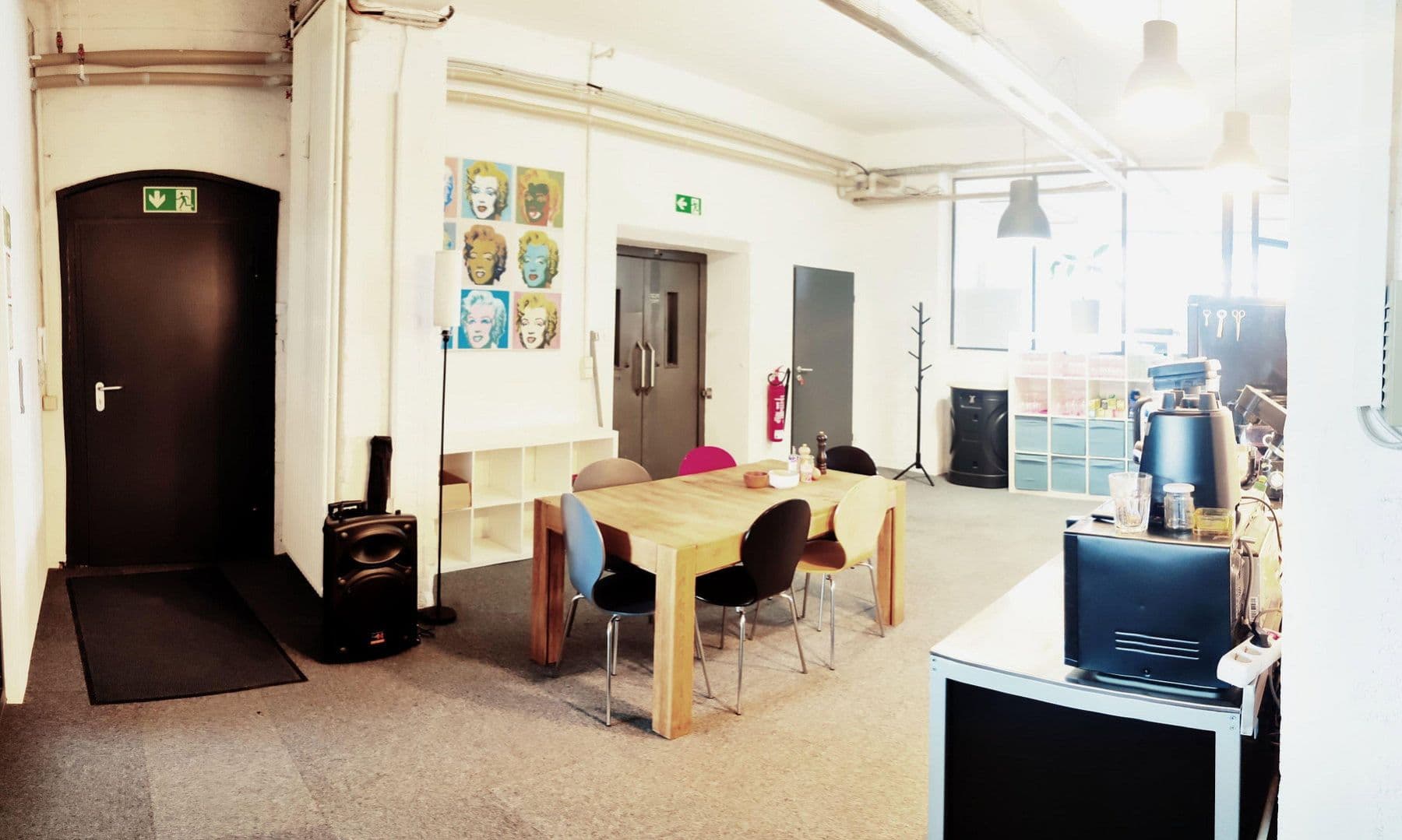 Prenájom kancelárie 225 m², Urbanstraße 116, Berlin, Berlín Prenájom kancelárie 225 m², Urbanstraße 116, Berlin, Berlín