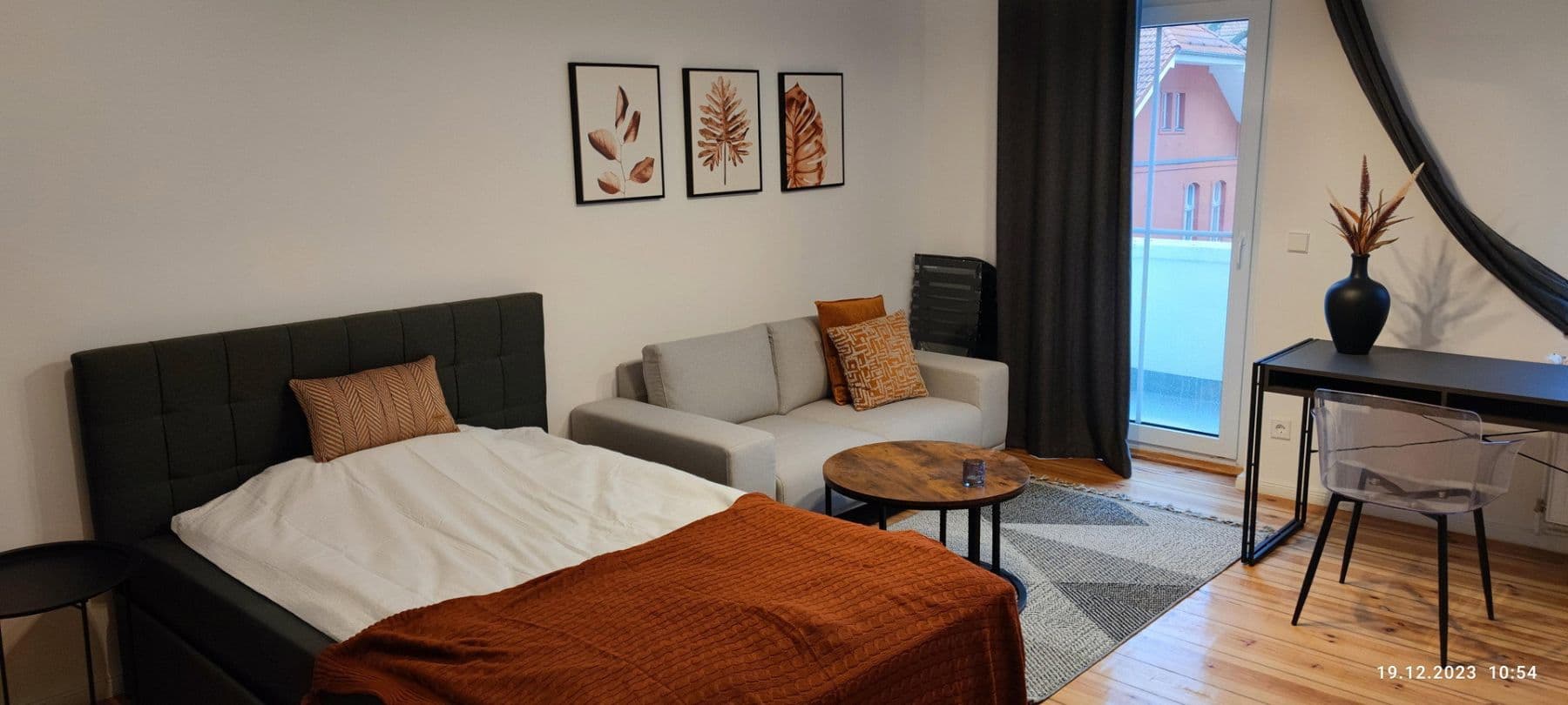 Prenájom bytu 2-izbový 65 m², Berlin, Berlín Prenájom bytu 2-izbový 65 m², Berlin, Berlín