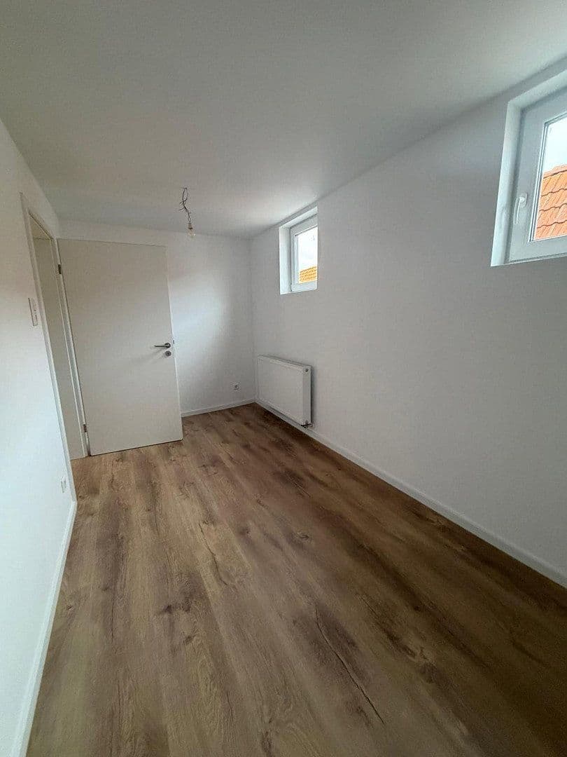 Predaj domu 130 m², pozemek 510 m², Kleinfischlingen, Porýnie-Falcko Predaj domu 130 m², pozemek 510 m², Kleinfischlingen, Porýnie-Falcko