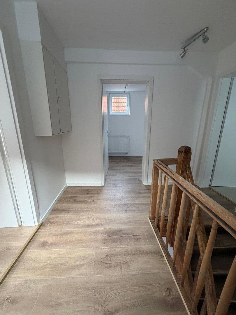 Predaj domu 130 m², pozemek 510 m², Kleinfischlingen, Porýnie-Falcko Predaj domu 130 m², pozemek 510 m², Kleinfischlingen, Porýnie-Falcko