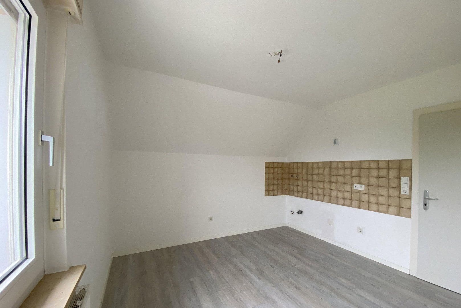Predaj domu 141 m², pozemek 700 m², Bielefeld, Severné Porýnie - Westfálsko Predaj domu 141 m², pozemek 700 m², Bielefeld, Severné Porýnie - Westfálsko