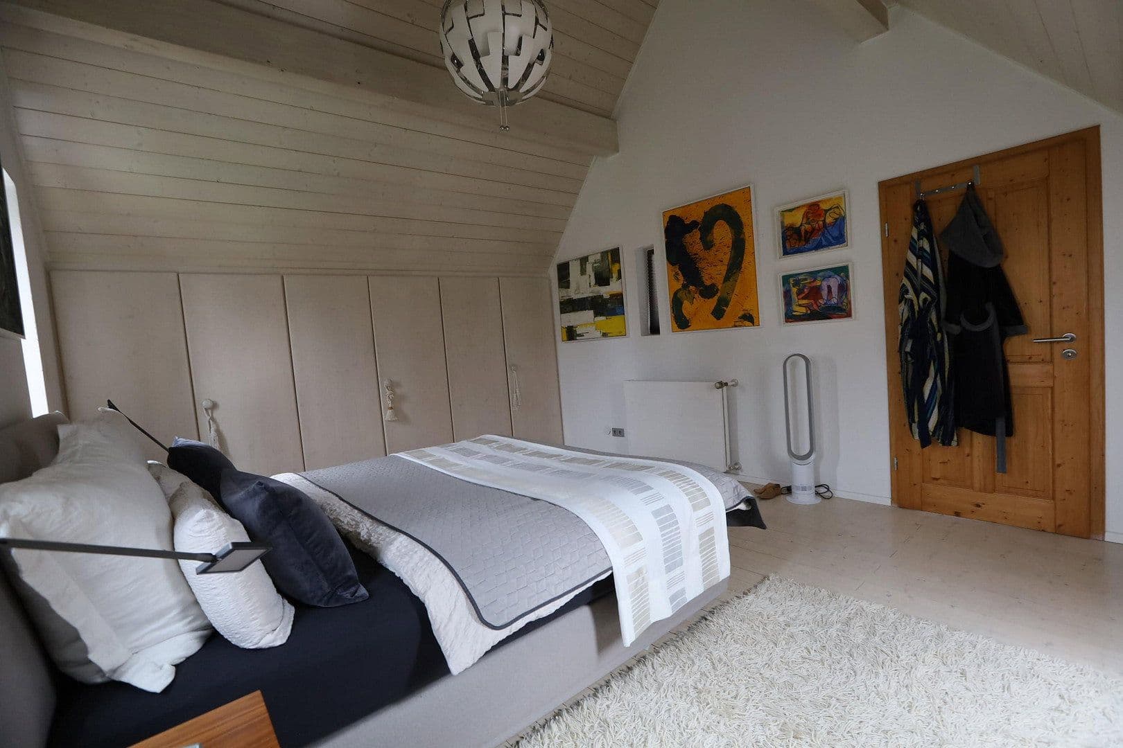 Predaj domu 176 m², pozemek 1.076 m², Petershausen, Bavorsko Predaj domu 176 m², pozemek 1.076 m², Petershausen, Bavorsko