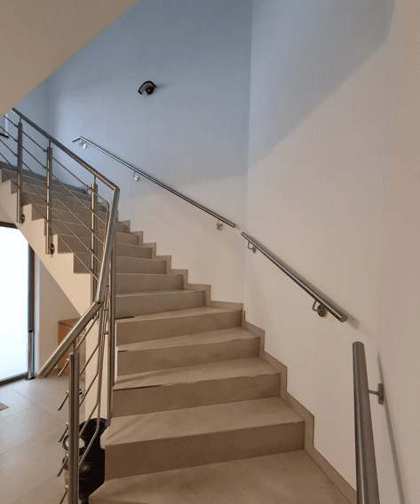 Prenájom bytu 3-izbový 111 m², Dienheim, Porýnie-Falcko Prenájom bytu 3-izbový 111 m², Dienheim, Porýnie-Falcko