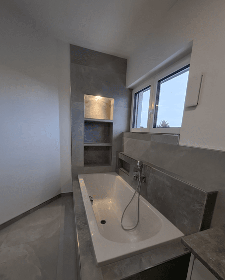 Prenájom bytu 3-izbový 111 m², Dienheim, Porýnie-Falcko Prenájom bytu 3-izbový 111 m², Dienheim, Porýnie-Falcko