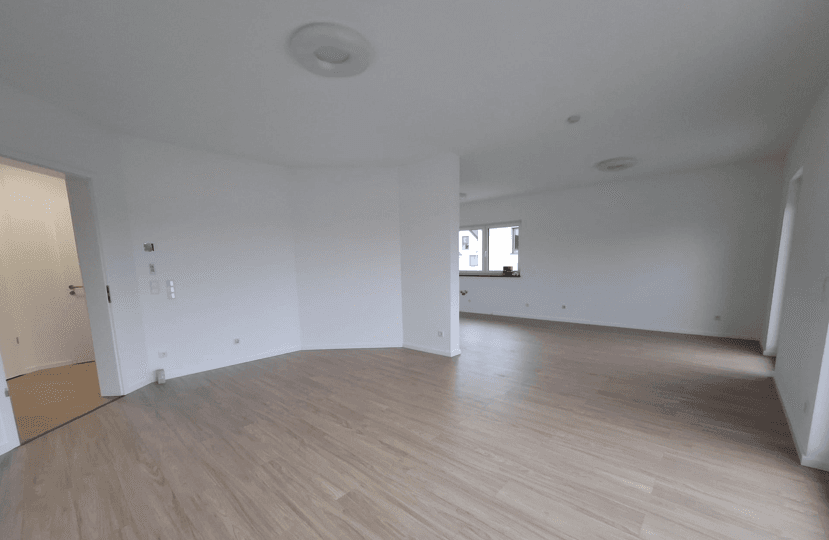 Prenájom bytu 3-izbový 111 m², Dienheim, Porýnie-Falcko Prenájom bytu 3-izbový 111 m², Dienheim, Porýnie-Falcko