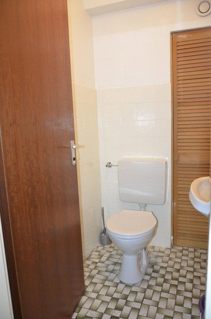 Prenájom kancelárie 135 m², München, Bavorsko Prenájom kancelárie 135 m², München, Bavorsko