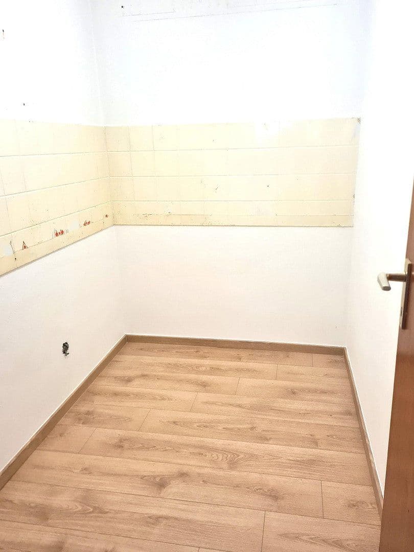 Prenájom kancelárie 135 m², München, Bavorsko Prenájom kancelárie 135 m², München, Bavorsko