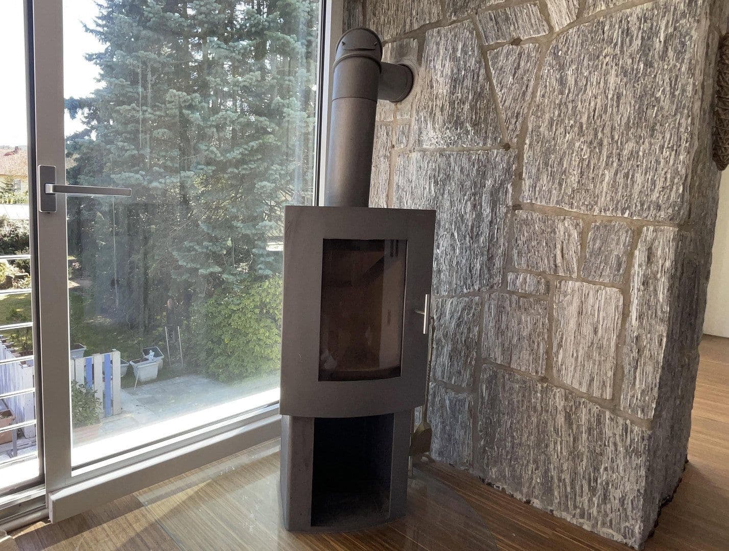 Predaj domu 310 m², pozemek 1.059 m², Miltenberg, Bavorsko Predaj domu 310 m², pozemek 1.059 m², Miltenberg, Bavorsko