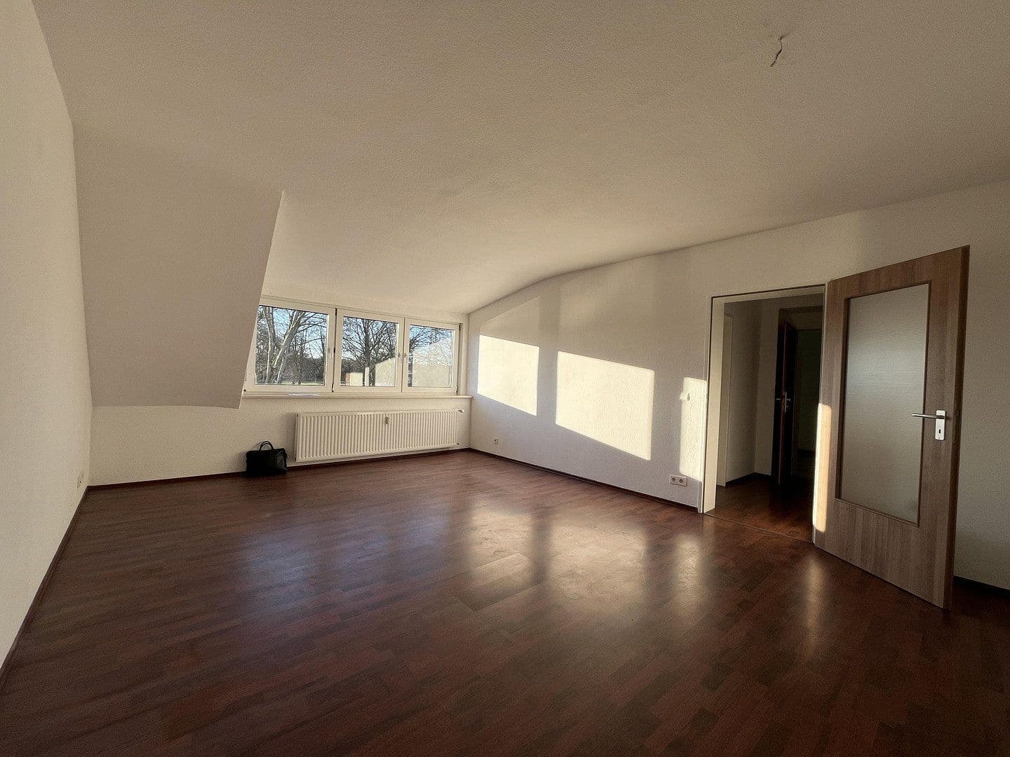 Prenájom bytu 3-izbový 74 m², Scheppmannskamp 9, Essen, Severné Porýnie - Westfálsko Prenájom bytu 3-izbový 74 m², Scheppmannskamp 9, Essen, Severné Porýnie - Westfálsko