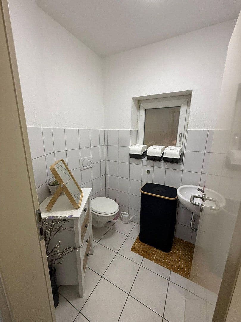 Prenájom bytu 3-izbový 99 m², Hechingen, Bádensko-Wurttembersko Prenájom bytu 3-izbový 99 m², Hechingen, Bádensko-Wurttembersko