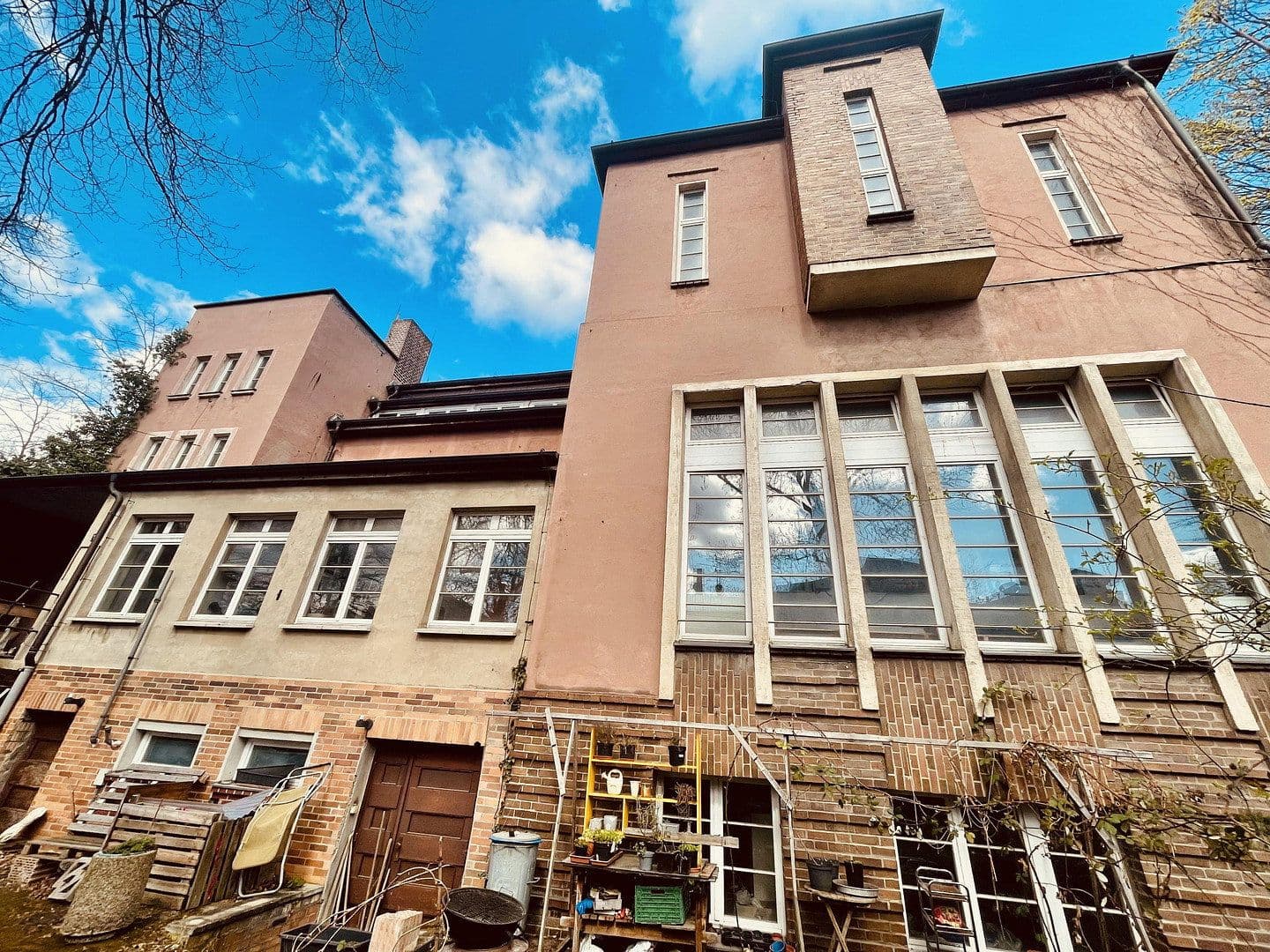 Predaj domu 600 m², pozemek 559 m², Mühlweg 12, Halle, Sasko-Anhaltsko Predaj domu 600 m², pozemek 559 m², Mühlweg 12, Halle, Sasko-Anhaltsko