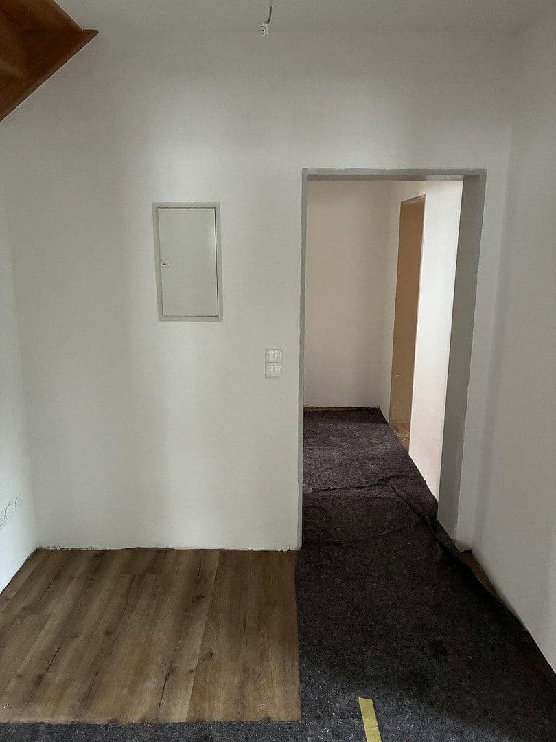Prenájom bytu 3-izbový 84 m², Litzendorfer Straße 9, Strullendorf, Bavorsko Prenájom bytu 3-izbový 84 m², Litzendorfer Straße 9, Strullendorf, Bavorsko