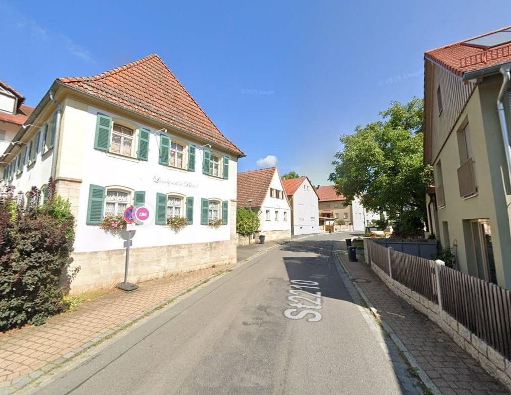 Prenájom bytu 3-izbový 84 m², Litzendorfer Straße 9, Strullendorf, Bavorsko Prenájom bytu 3-izbový 84 m², Litzendorfer Straße 9, Strullendorf, Bavorsko