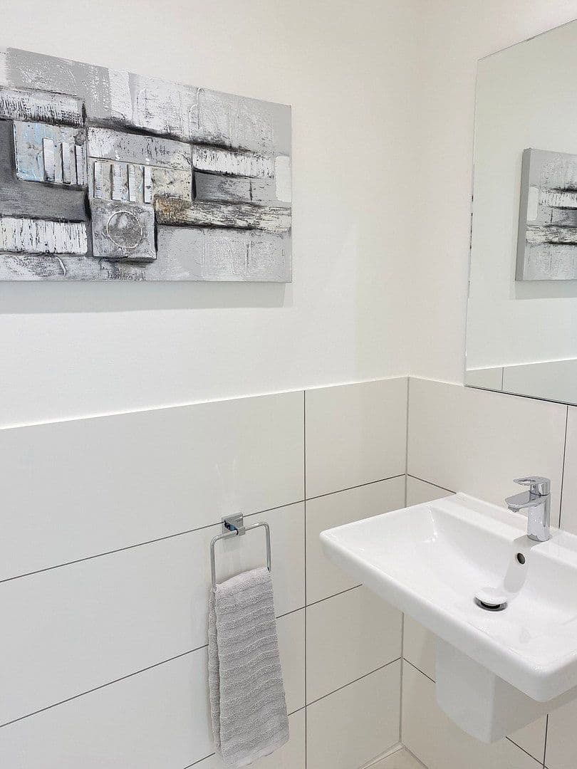 Prenájom bytu 3-izbový 105 m², Enger, Severné Porýnie - Westfálsko Prenájom bytu 3-izbový 105 m², Enger, Severné Porýnie - Westfálsko