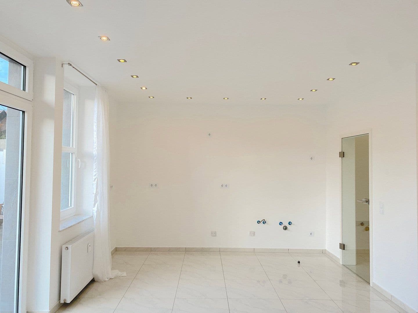 Prenájom bytu 3-izbový 105 m², Enger, Severné Porýnie - Westfálsko Prenájom bytu 3-izbový 105 m², Enger, Severné Porýnie - Westfálsko