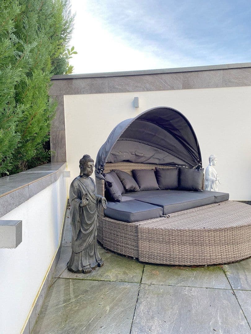 Prenájom bytu 3-izbový 105 m², Enger, Severné Porýnie - Westfálsko Prenájom bytu 3-izbový 105 m², Enger, Severné Porýnie - Westfálsko