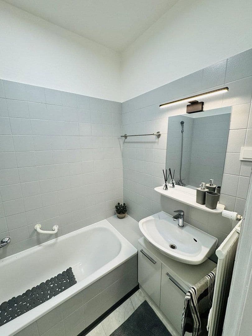 Prenájom bytu 1-izbový 28 m², Fürther Str. 11, Nürnberg, Bavorsko Prenájom bytu 1-izbový 28 m², Fürther Str. 11, Nürnberg, Bavorsko