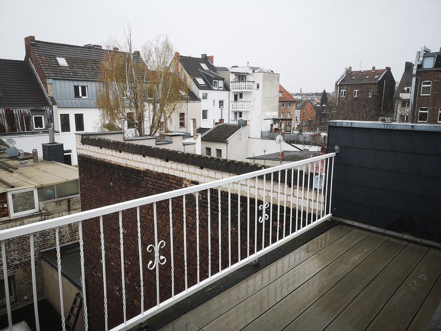 Predaj domu 226 m², pozemek 172 m², Wahlenstr., Köln-Ehrenfeld, Severné Porýnie - Westfálsko Predaj domu 226 m², pozemek 172 m², Wahlenstr., Köln-Ehrenfeld, Severné Porýnie - Westfálsko